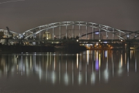 Mainbrücke bei Nacht
