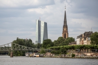 Mainufer Sachsenhausen-8934